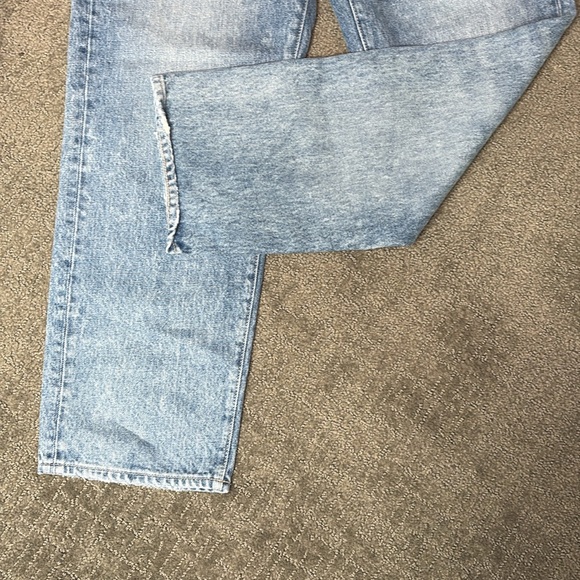 J. Crew Women’s Slouchy Boyfriend Jeans Light Blue Wash Size 27 - Picture 2 of 6